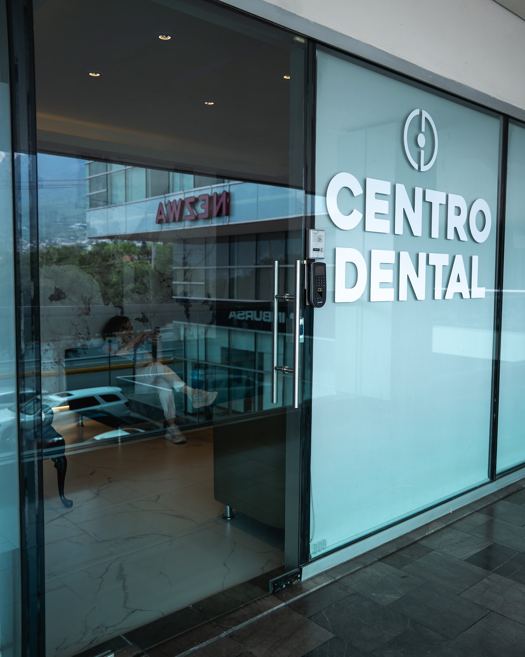 Entrada del consultorio dental